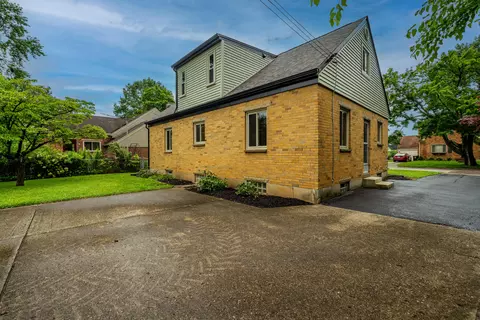 4004 Maricarr Dr, Kettering, OH 45429 photo 38