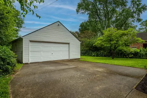 4004 Maricarr Dr, Kettering, OH 45429 photo 37