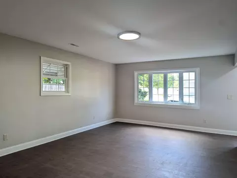 Living - 3653 Redwood Blvd, Springfield, OH 45503 photo 1 of 2