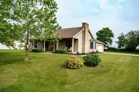 120 Dublin Ln, Saint Paris, OH 43072