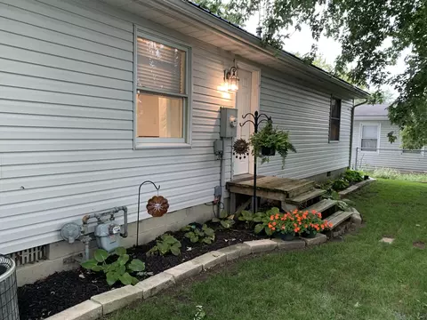 Exterior - 6645 Oak Dr, Celina, OH 45822 photo 3 of 19