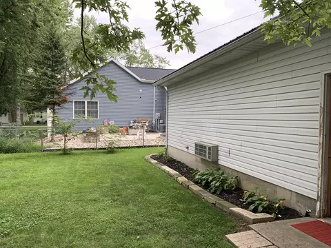 Exterior - 6645 Oak Dr, Celina, OH 45822 photo 7 of 19