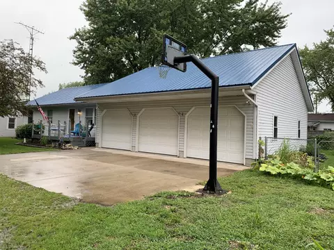 Exterior - 6645 Oak Dr, Celina, OH 45822 photo 11 of 19