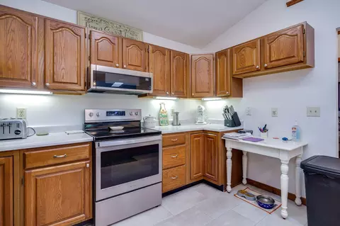 1911 Wedgewood Cir, Springfield, OH 45503 photo 16