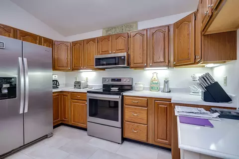 1911 Wedgewood Cir, Springfield, OH 45503 photo 15