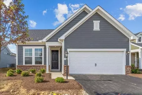 1221 Ashlar Ln #30040, Lewis Center, OH 43035