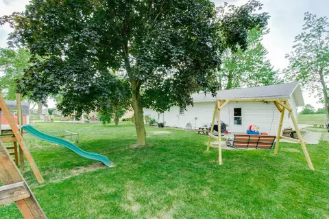 Exterior - 128 Meyer Rd, Celina, OH 45822 photo 6 of 7