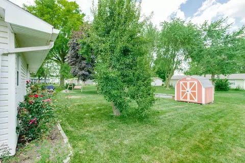 Exterior - 128 Meyer Rd, Celina, OH 45822 photo 3 of 7