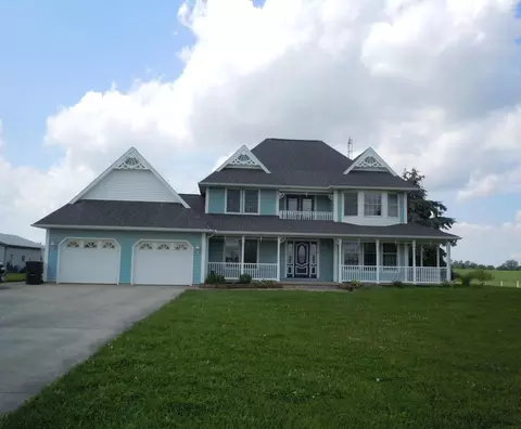17471 Santa Fe Line Rd, Wapakoneta, OH 45895