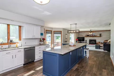 Kitchen - 2385 Ashbrook Dr, Springfield, OH 45502 photo 3 of 5