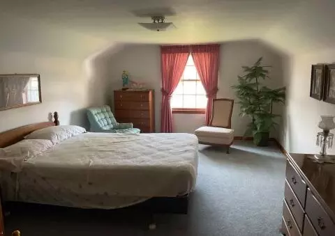 Bedroom - 325 N Walnut St, Celina, OH 45822 photo 2 of 3