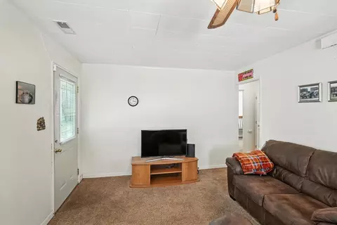 2438 Kenton St, Springfield, OH 45505 photo 9