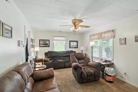 2438 Kenton St, Springfield, OH 45505 photo 8