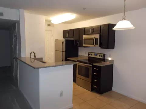 1145 W Bank #106, Celina, OH 45822