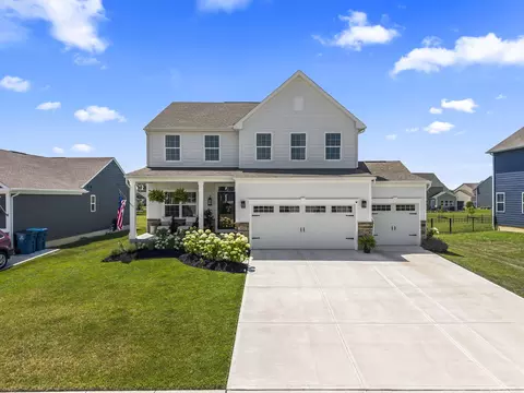 425 Sydney Dr, Tipp City, OH 45371