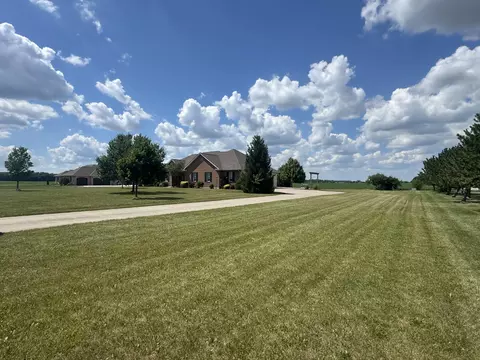 Exterior - 7651 Oldtown Rd, Celina, OH 45822 photo 2 of 26