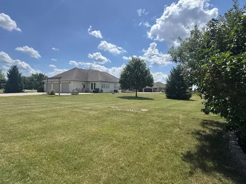 Exterior - 7651 Oldtown Rd, Celina, OH 45822 photo 7 of 26