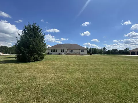 Exterior - 7651 Oldtown Rd, Celina, OH 45822 photo 8 of 26