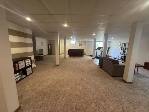 Living - 7651 Oldtown Rd, Celina, OH 45822 photo 3 of 6