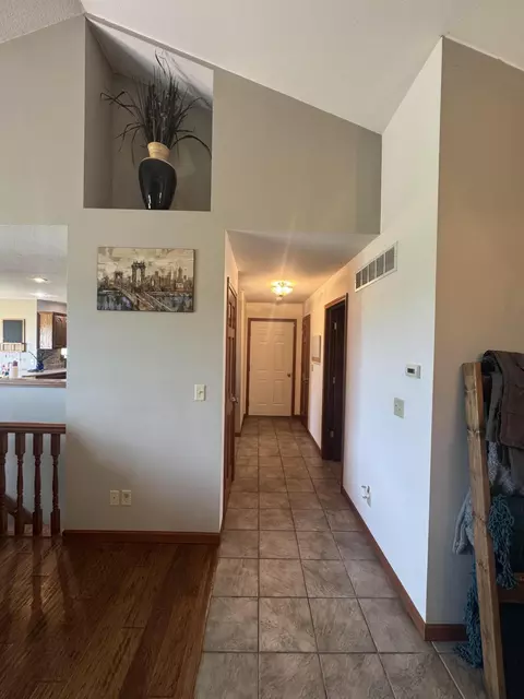 Entry Way - 7651 Oldtown Rd, Celina, OH 45822 photo 4 of 11