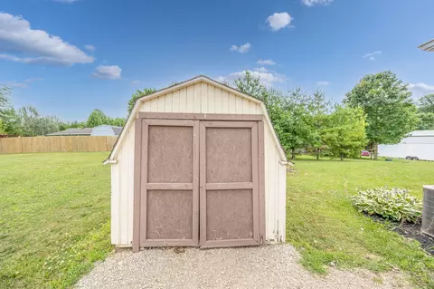 10040 Oakbrook Dr, Sidney, OH 45365 photo 37