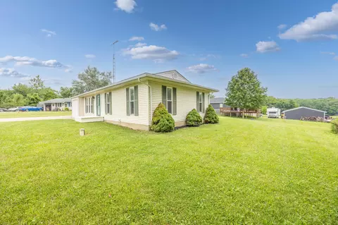 10040 Oakbrook Dr, Sidney, OH 45365 photo 7