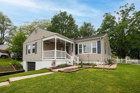 Exterior - 1575 Ridgeway Dr, Springfield, OH 45506 photo 3 of 18