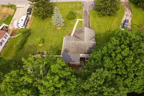 View/Area - 1575 Ridgeway Dr, Springfield, OH 45506 photo 2 of 4