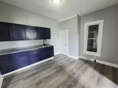 Kitchen - 814 Selma Rd, Springfield, OH 45505 photo 1 of 1