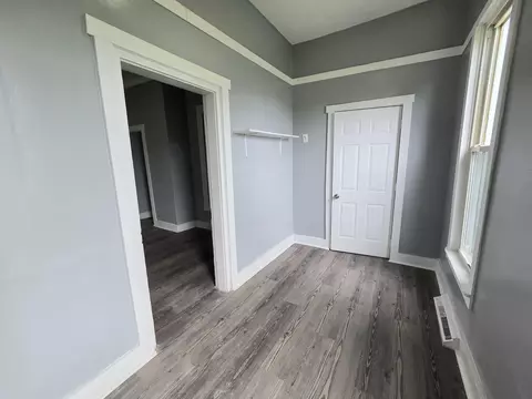 Entry Way - 814 Selma Rd, Springfield, OH 45505 photo 1 of 2