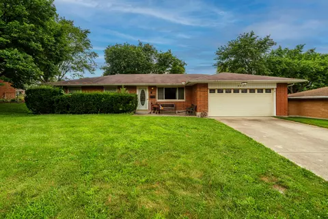 2631 Camino Pl, Kettering, OH 45420