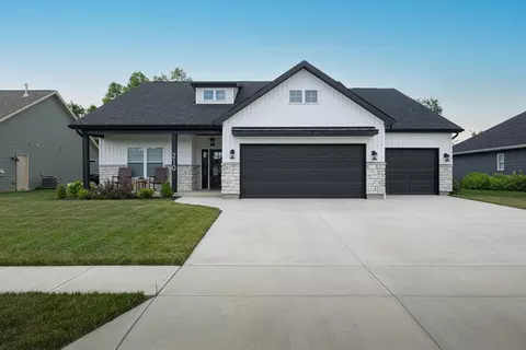 210 N N Br, Tipp City, OH 45371