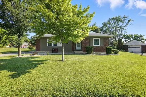 1032 Talisman Cir, Springfield, OH 45503