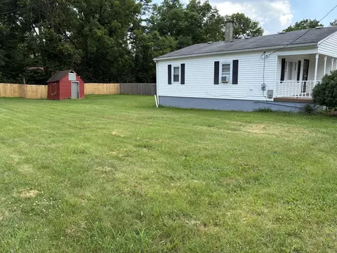 Exterior - 2419 Gladden St, Springfield, OH 45503 photo 9 of 13