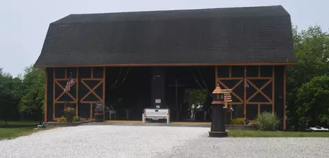 8846 N Hetzler Rd, Piqua, OH 45356