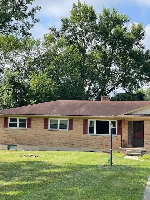 Exterior - 1401 E Home Rd, Springfield, OH 45503 photo 4 of 13