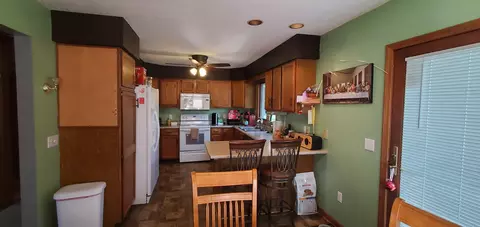 711 E 4th St, Minster, OH 45865 photo 4