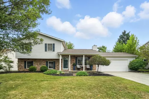 1110 Poppy Dr, Wapakoneta, OH 45895