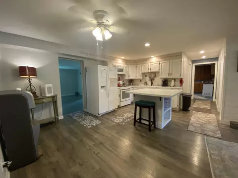 Kitchen - 3127 Woods Dr, Springfield, OH 45506 photo 2 of 3