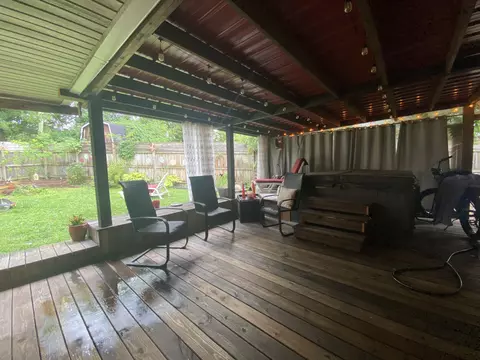 Exterior - 3127 Woods Dr, Springfield, OH 45506 photo 9 of 10