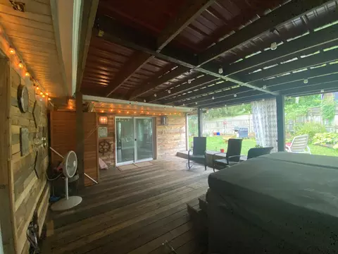 Exterior - 3127 Woods Dr, Springfield, OH 45506 photo 8 of 10