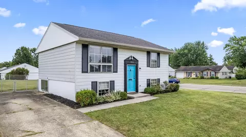 3026 Tackett St, Springfield, OH 45503 photo 4