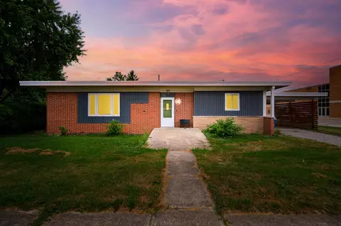 107 W Walnut St, Anna, OH 45302