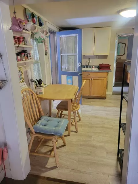 Kitchen - 13501 Eagle Path, Lakeview, OH 43331 photo 2 of 3