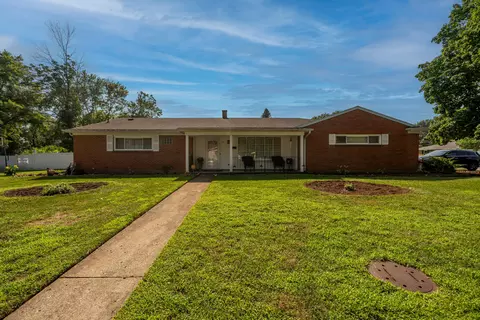 21 Elmore St, Trotwood, OH 45426