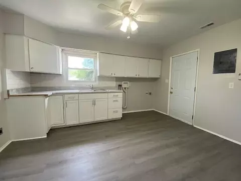 Kitchen - 540 Mead Ln, Springfield, OH 45506 photo 1 of 2