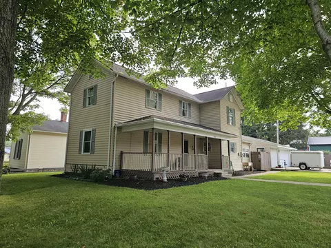 304 Lindsey St, Covington, OH 45318