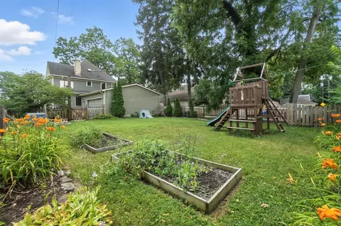 Exterior - 1239 Pythian Ave, Springfield, OH 45504 photo 17 of 25