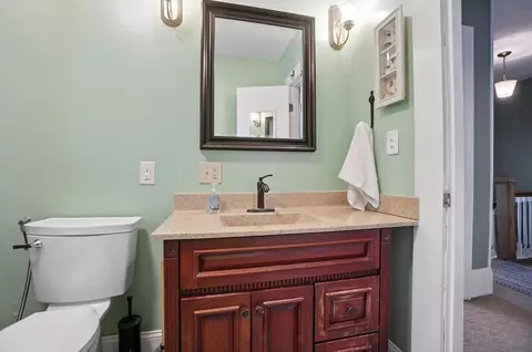 Bath - 1239 Pythian Ave, Springfield, OH 45504 photo 4 of 6