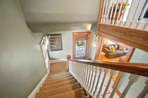 Entry Way - 1239 Pythian Ave, Springfield, OH 45504 photo 6 of 7